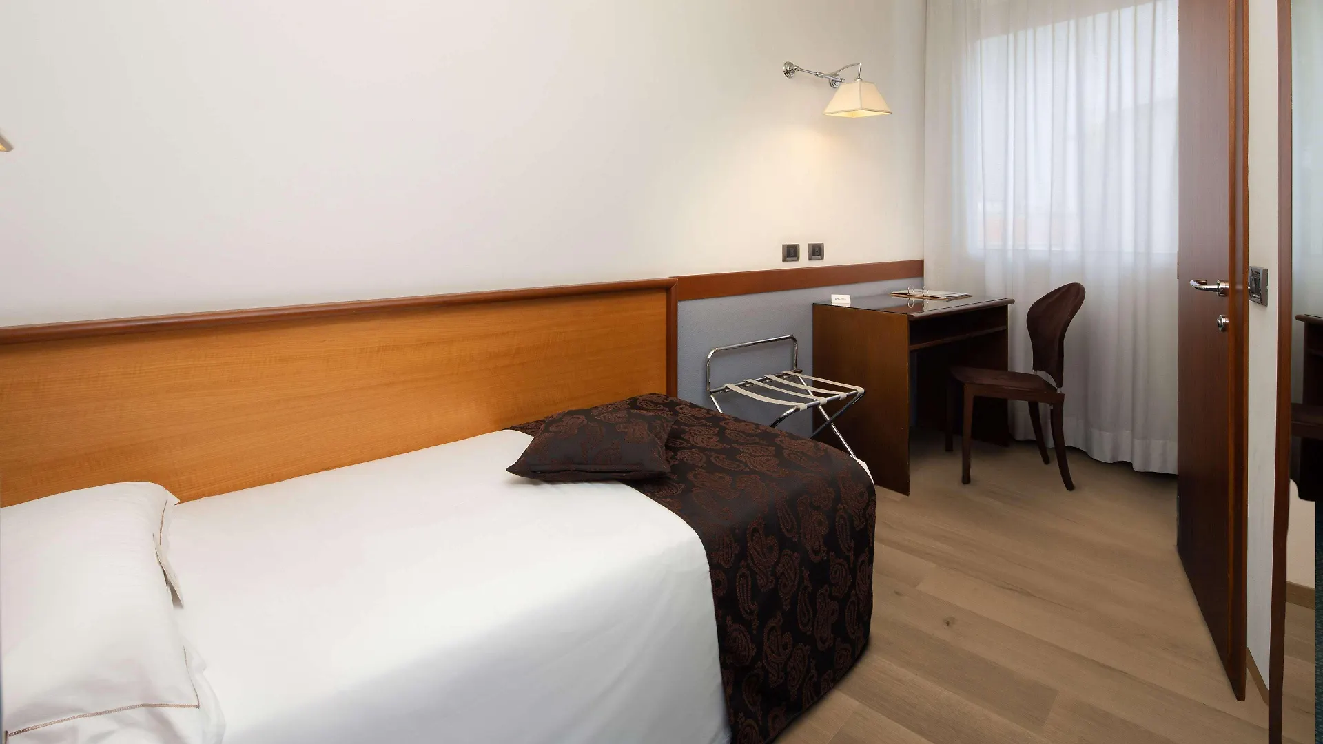 Best Western Hotel Biri Padova 4*,